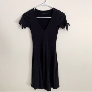 A&F black ribbed dress